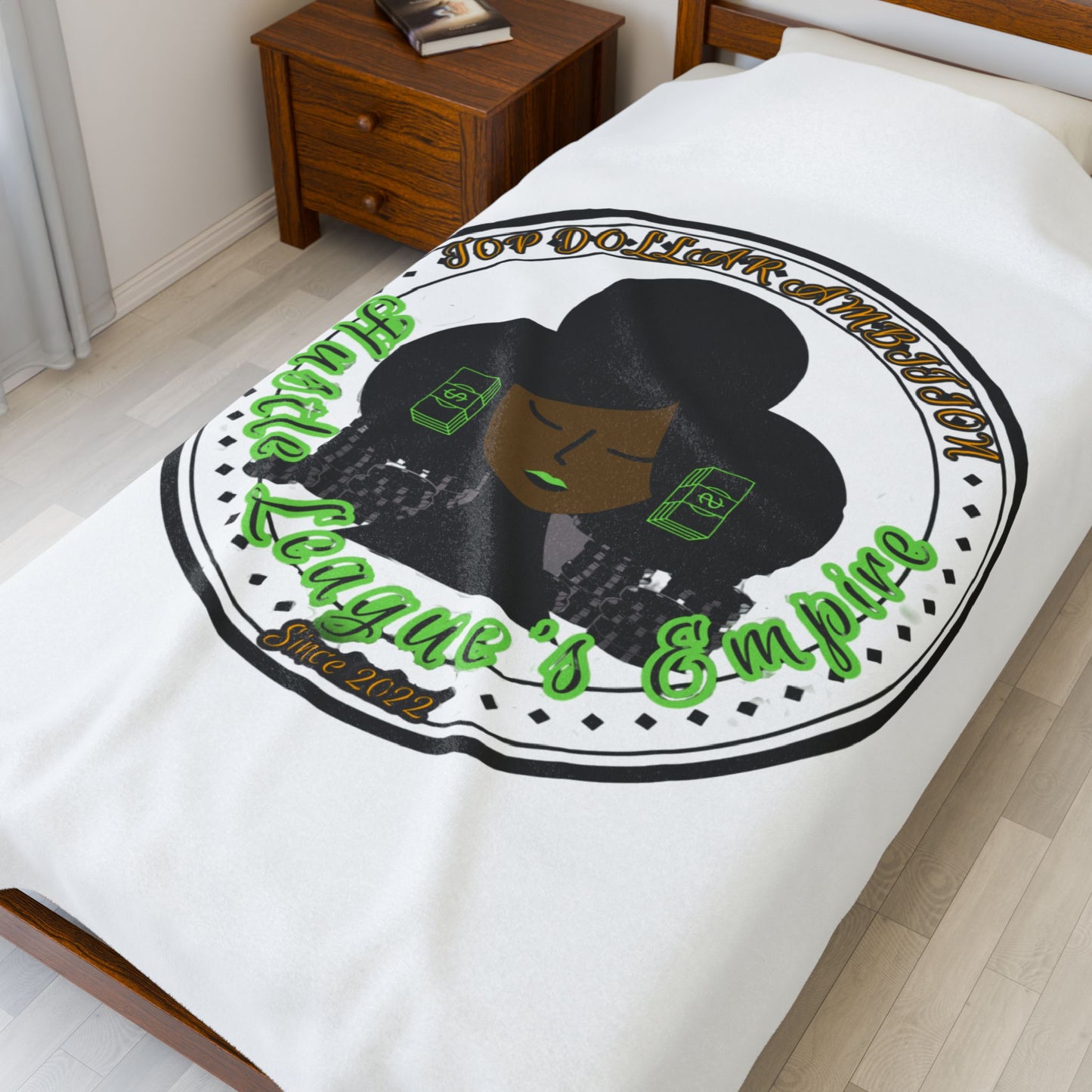 Cozy Velveteen Plush Blanket with Artistic Design - Perfect for Home Decor and Gifts