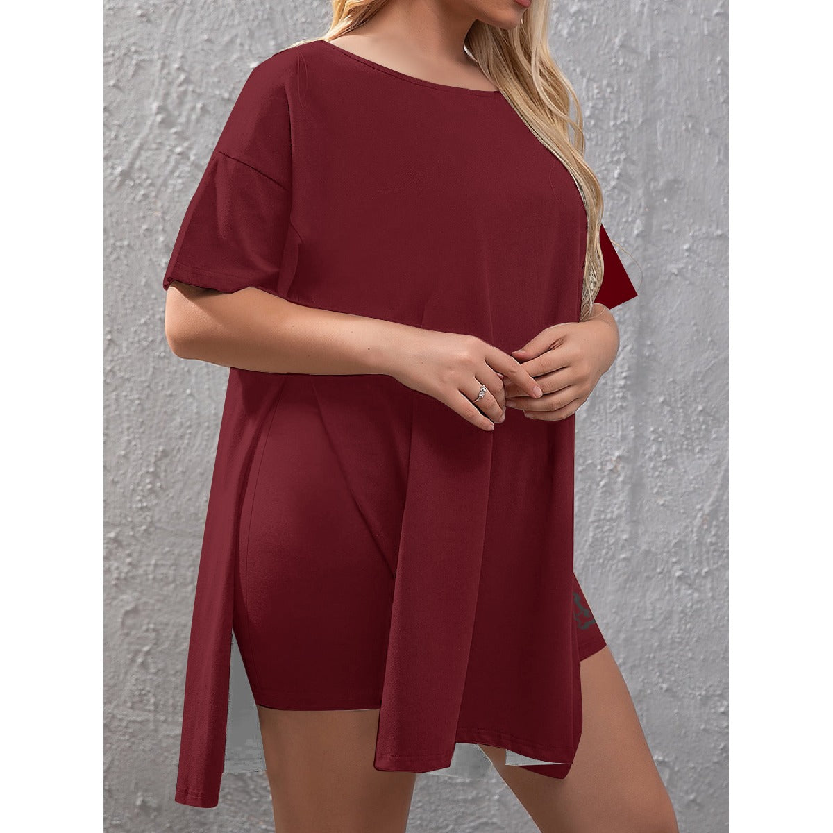 Women's Drop-Shoulder T-Shirt with Side Split and Shorts (Plus Size)