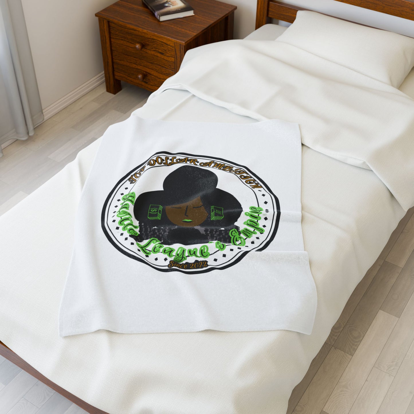 Cozy Velveteen Plush Blanket with Artistic Design - Perfect for Home Decor and Gifts