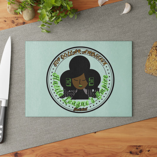 HLE Chic Glass Cutting Board - Unique Kitchen Decor for Food Lovers